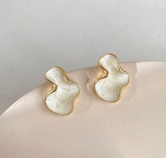 Irregular Shape Dripping Ennamel Stud Earings