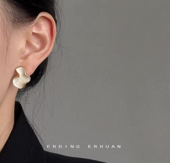 Irregular Shape Dripping Ennamel Stud Earings